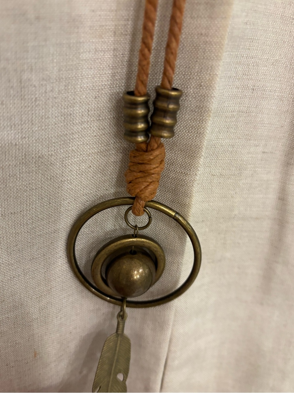 Boho Western Statement Necklace Faux Leather Cord Bronze Tone Feather Pendant